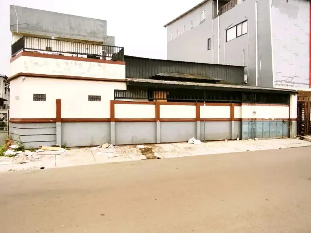 Rumah ex Gudang 3 Lantai di Gading Serpong Dekat Sekolah Penabur & Mall Serpong