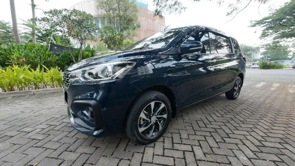 DP MURAH Suzuki Ertiga 1.5 Hybrid GX Bensin-MT 2022  CPZKB