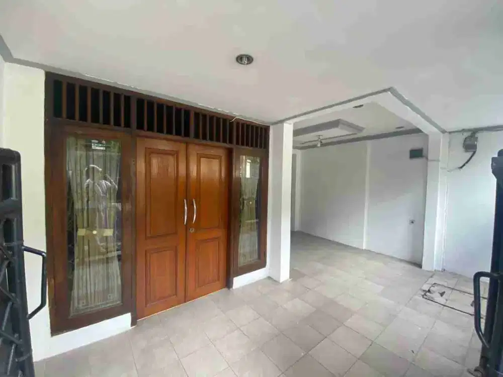 Di Sewakan Rumah Furnished