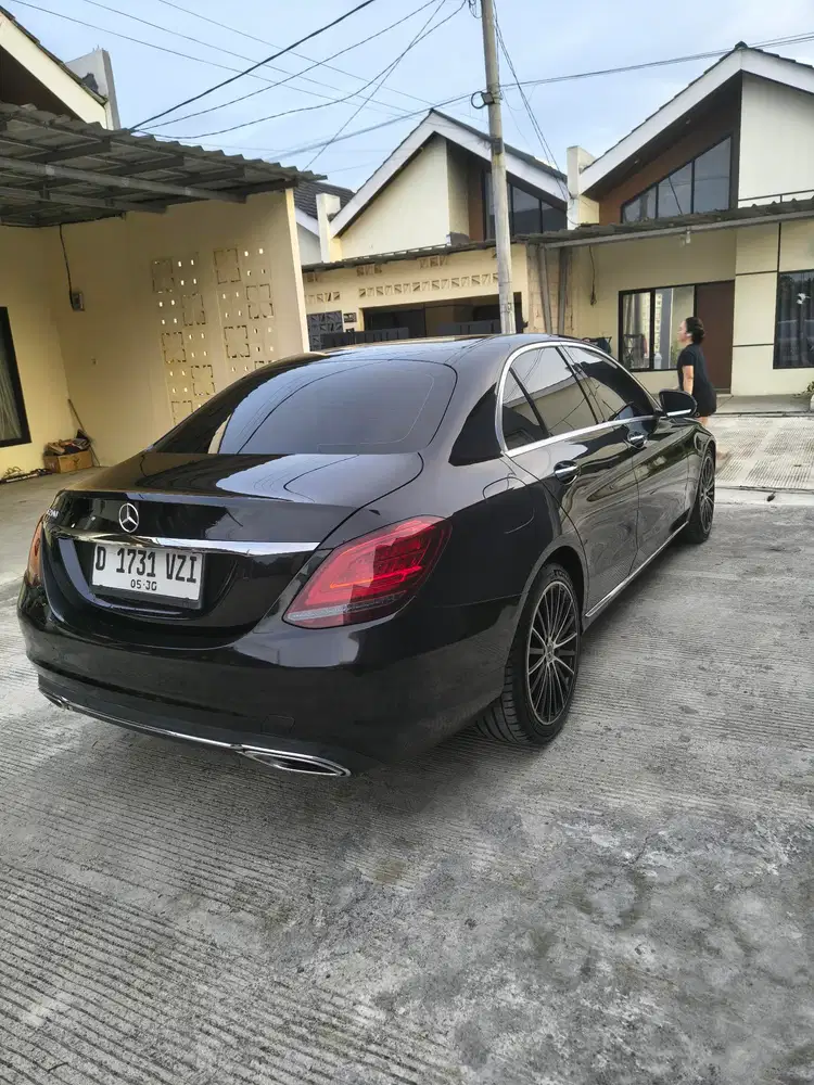 Mercedes-Benz C200 EQBoost mild Hybrid
