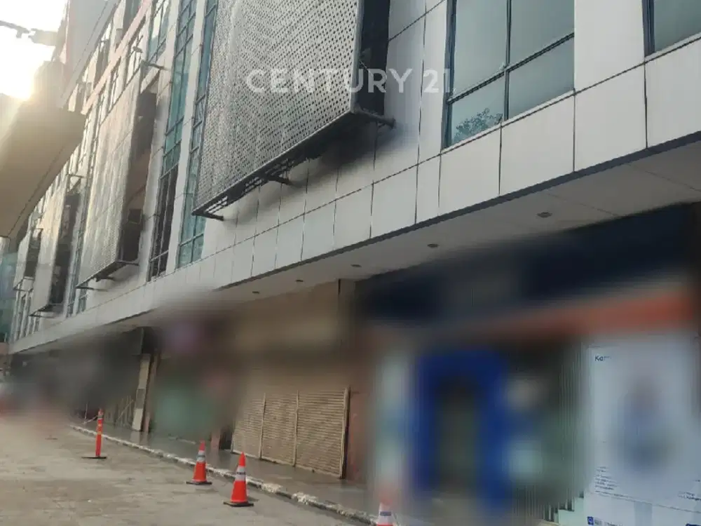 Ruko 3lt. Strategis Cocok Utk Bank, Kantor,Usaha Selangkah Ke Mal