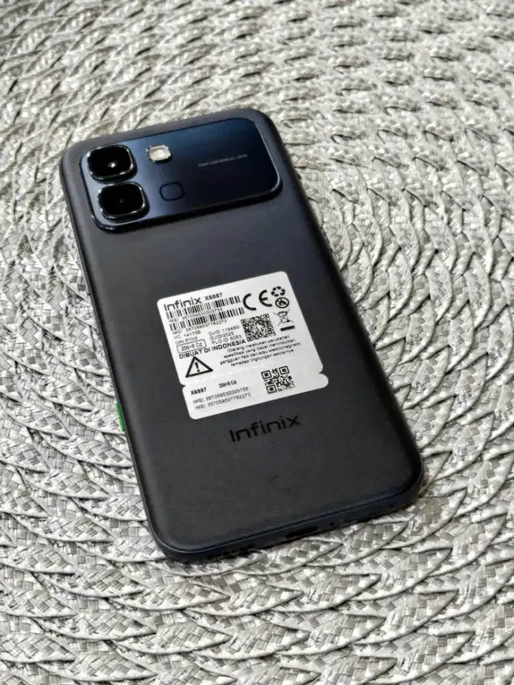 Infinix note edge 5g 8/256 gb