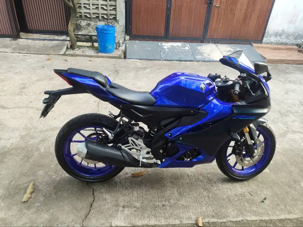 YAMAHA R15 V4 tahun 2022