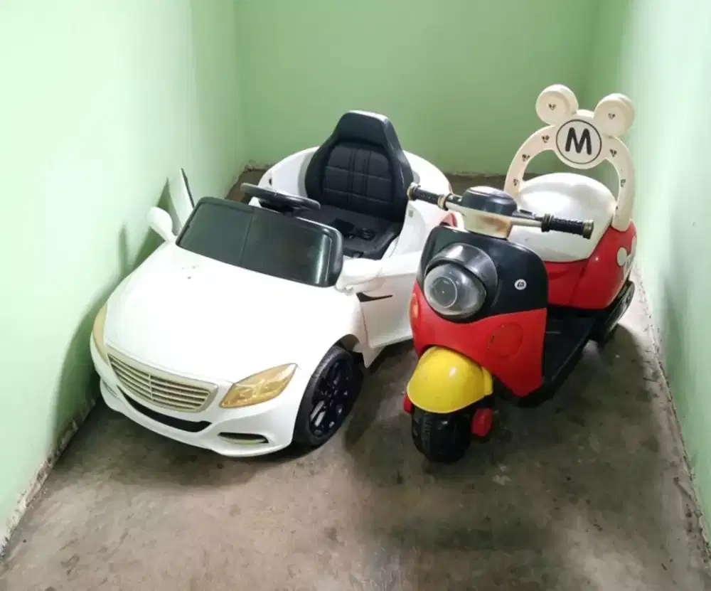 Mainan mobil aki anak