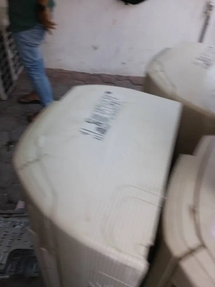 Membeli AC rusak