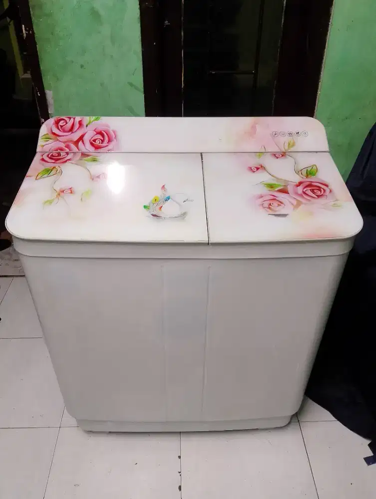 Mesin cuci daimitsu 9kg