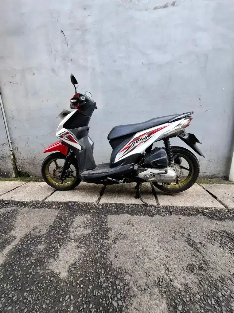 Honda BEAT 2015