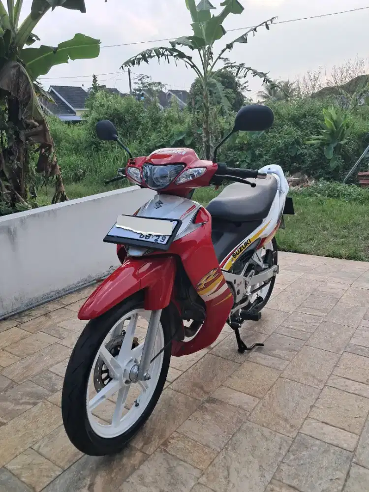 Suzuki Satria RU Hiu Tahun 2004