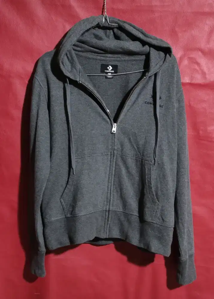 PRELOVED  ZIP HOOD  CONVERSE