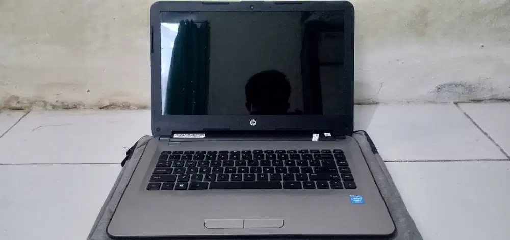 Laptop Hp 14-ac SLIM, Intel Celeron N3050, RAM 8GB HDD 500GB; NO MINUS