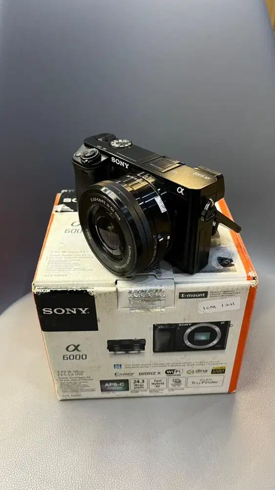 Sony a6000 + kit