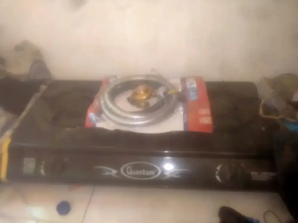 Kompor gas quantum 2 tungku