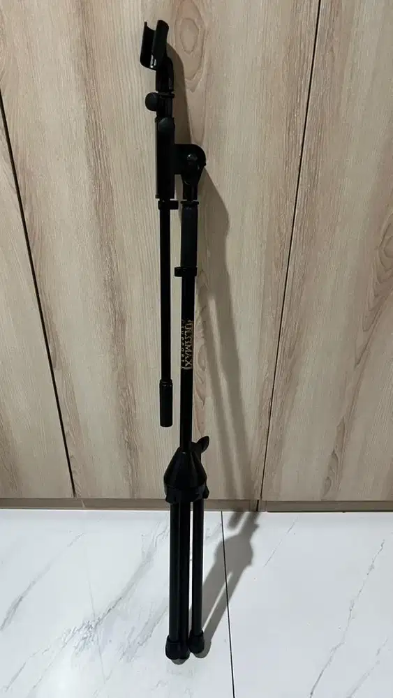 Ultimax MBS033B-2 Microphone boom stand
