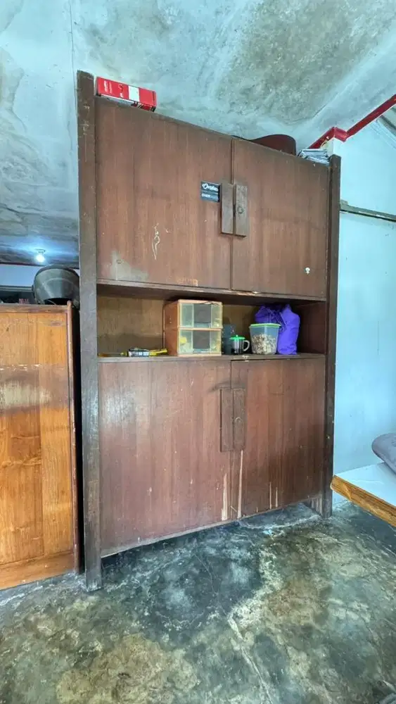 Lemari kayu besar premium 2 look depan belakang, lemari kaca