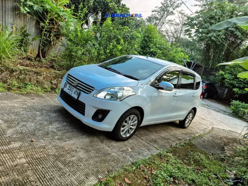 SUZUKI ERTIGA GL MATIC 2015(KM 105RB)