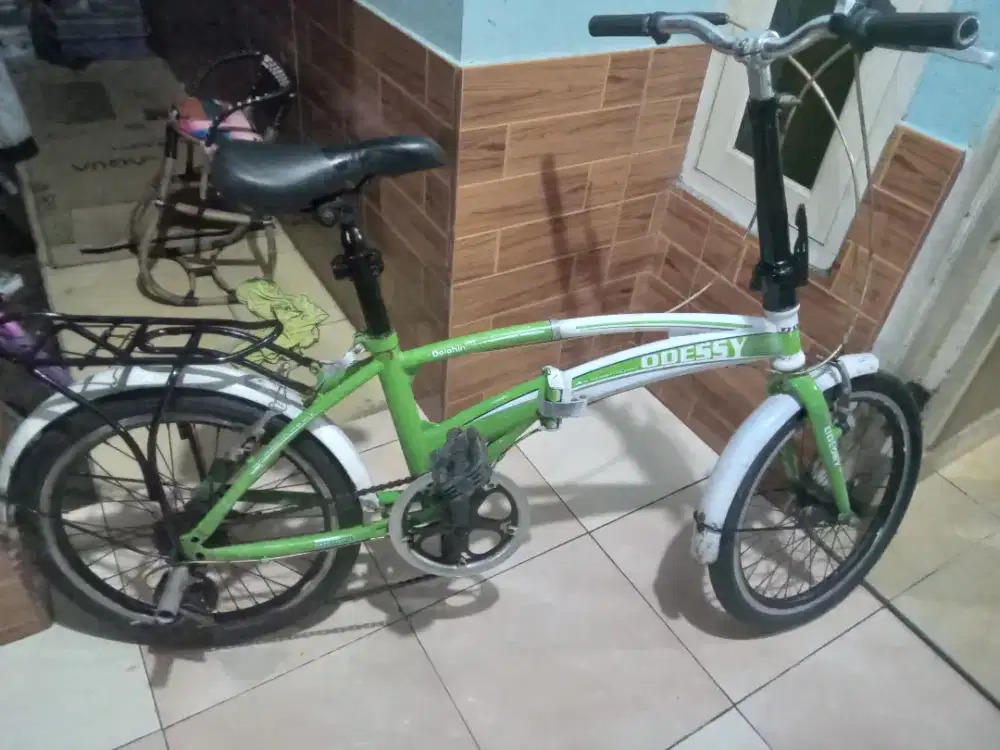 Di jual cepat sepeda lipat ring 20 operan