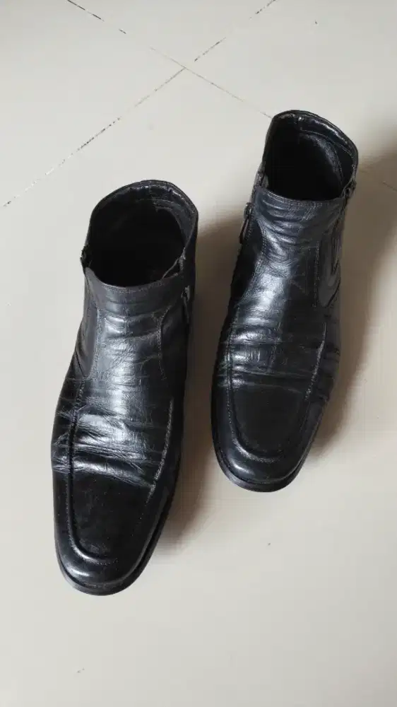 di jusl sepatu merk pirre cardigan