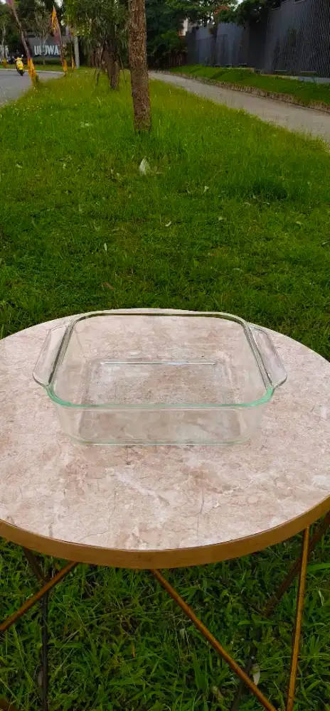 Pyrex 222-Quart Square Clear Glass Casserole Baking Dish