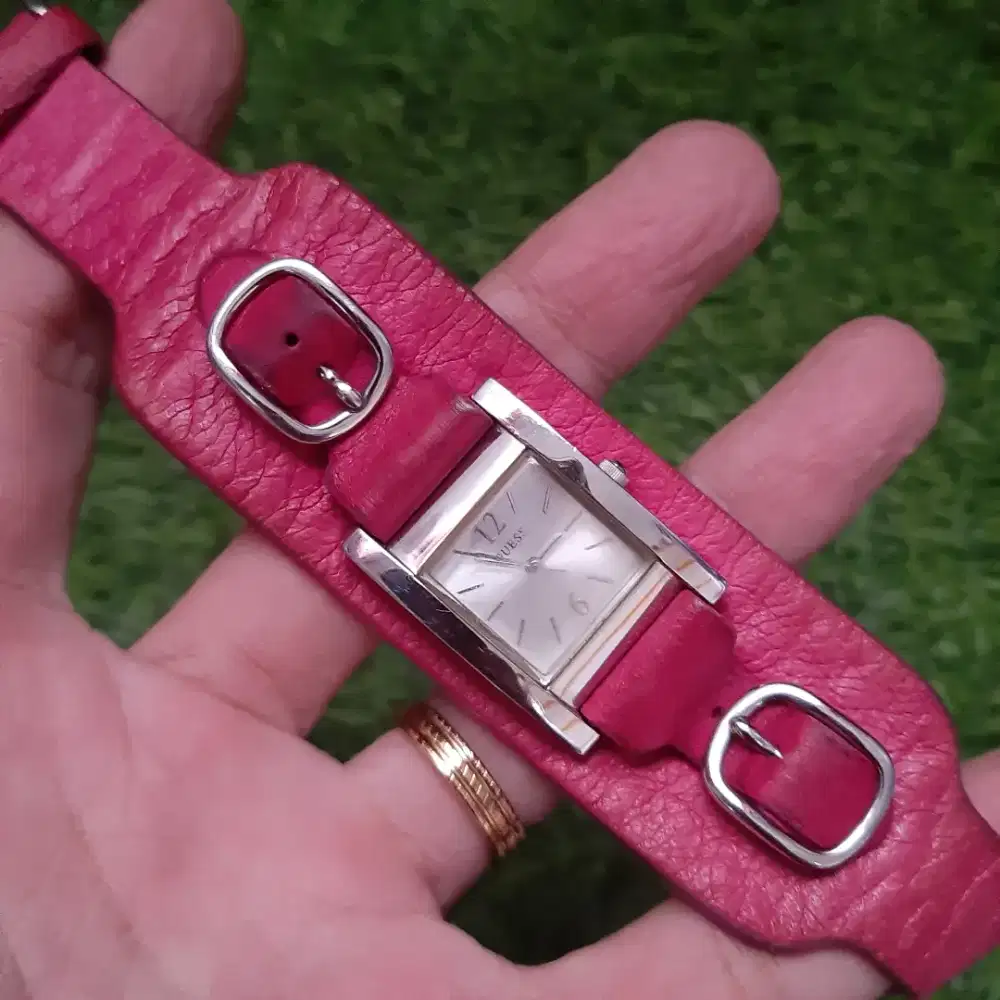 guess pink ladies
