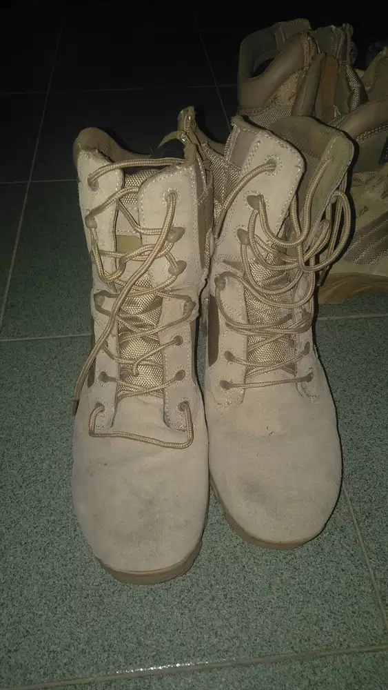 Sepatu boots delta ori