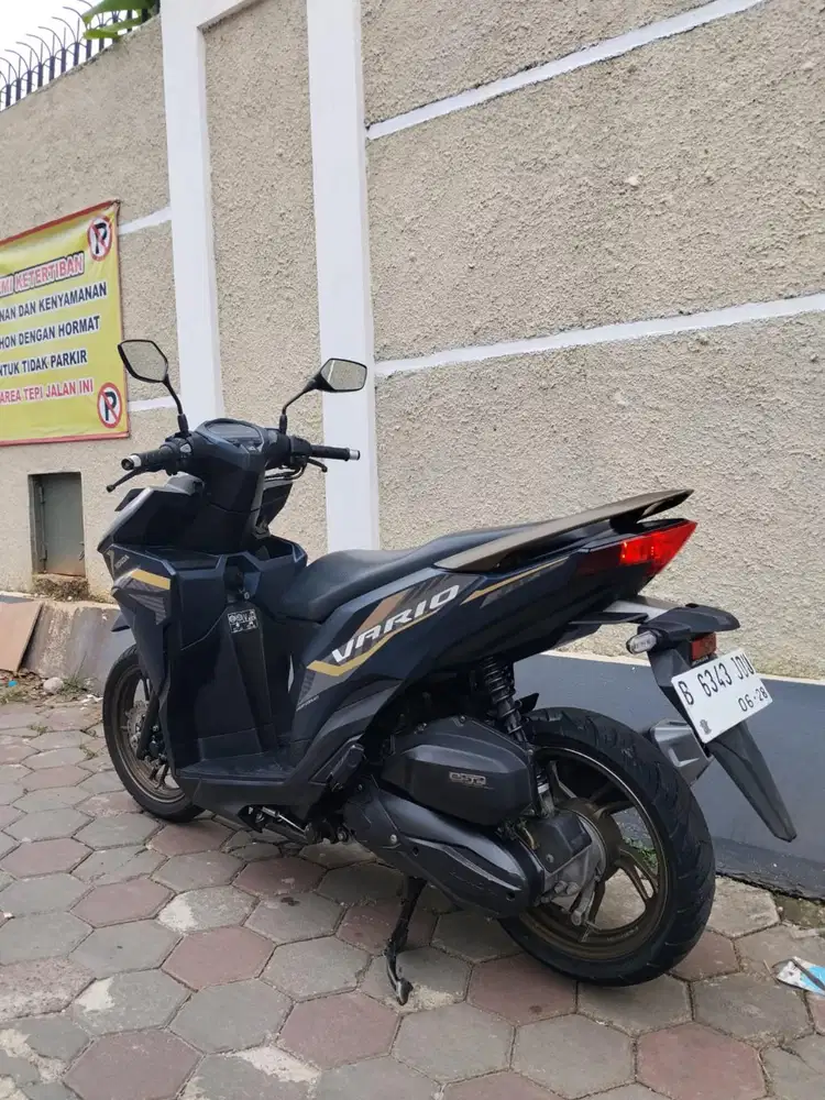 (DIJUAL CEPAT) HONDA VARIO 125 LED NEW 2023 GEN2 SUPER MULUS