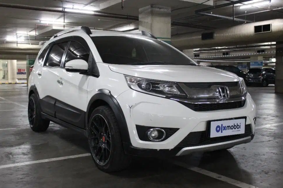 CASH TEMPO!* 0% Bunga Honda BR-V 1.5 E Bensin-AT Putih 2018