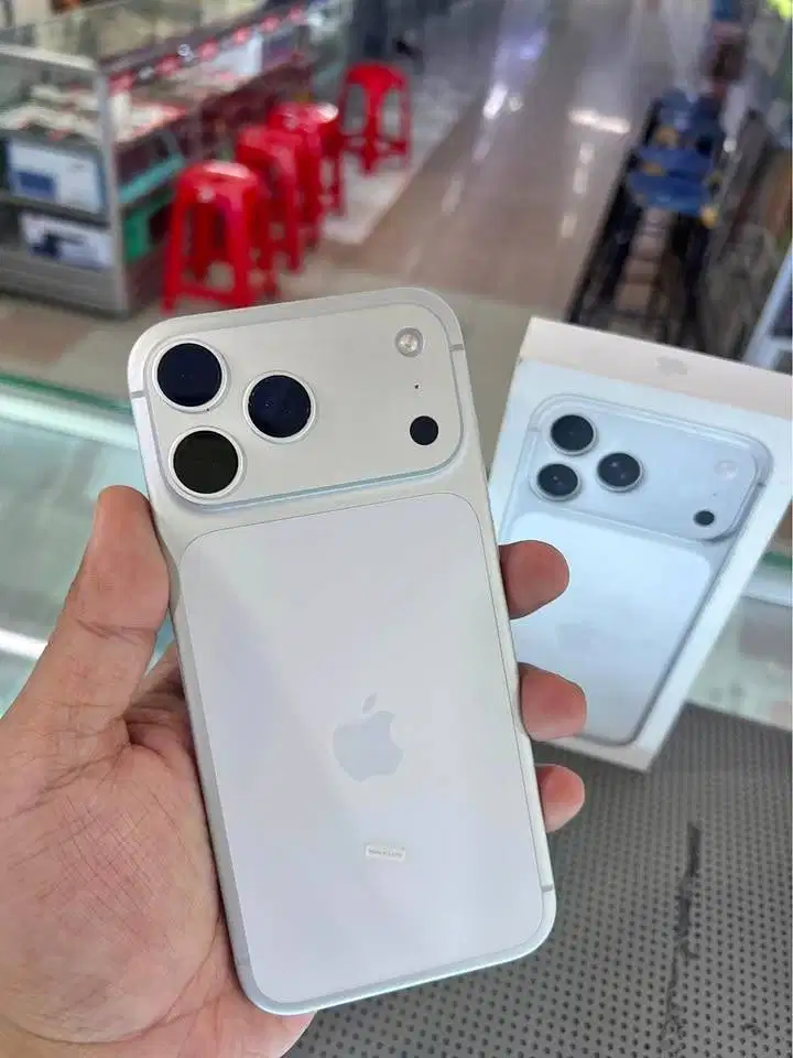 Iphone 17 Promax 512 GB (Silver) Mulus Istimewa Garansi ON