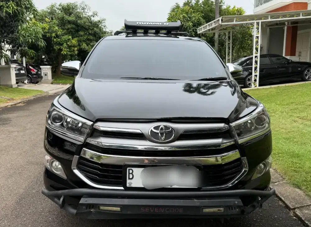 Toyota Innova Reborn 2.0 V bensin AT 2018