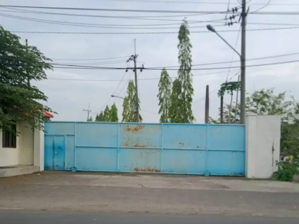 GUDANG RAYA JETIS, MOJOKERTO_Nol Jalan Provinsi_Bentuk tanah letter L Hadap Selatan