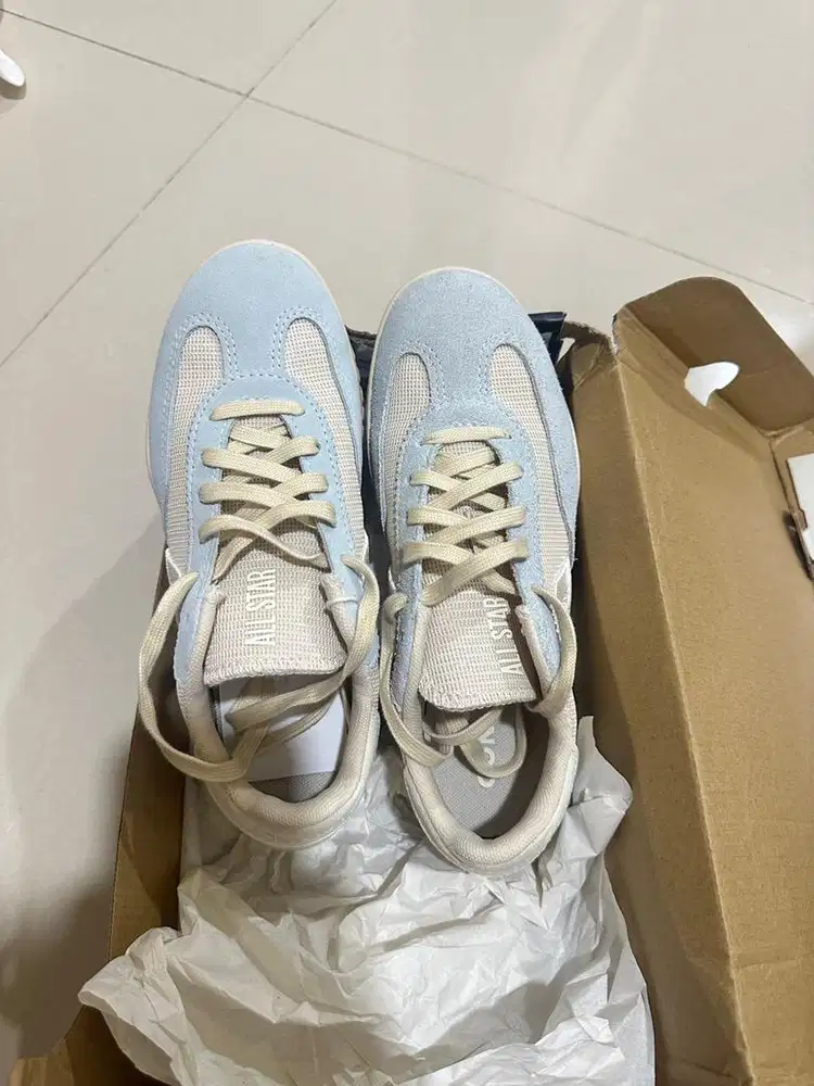 Sepatu Converse Runstar Trainer Beige-Light Blue