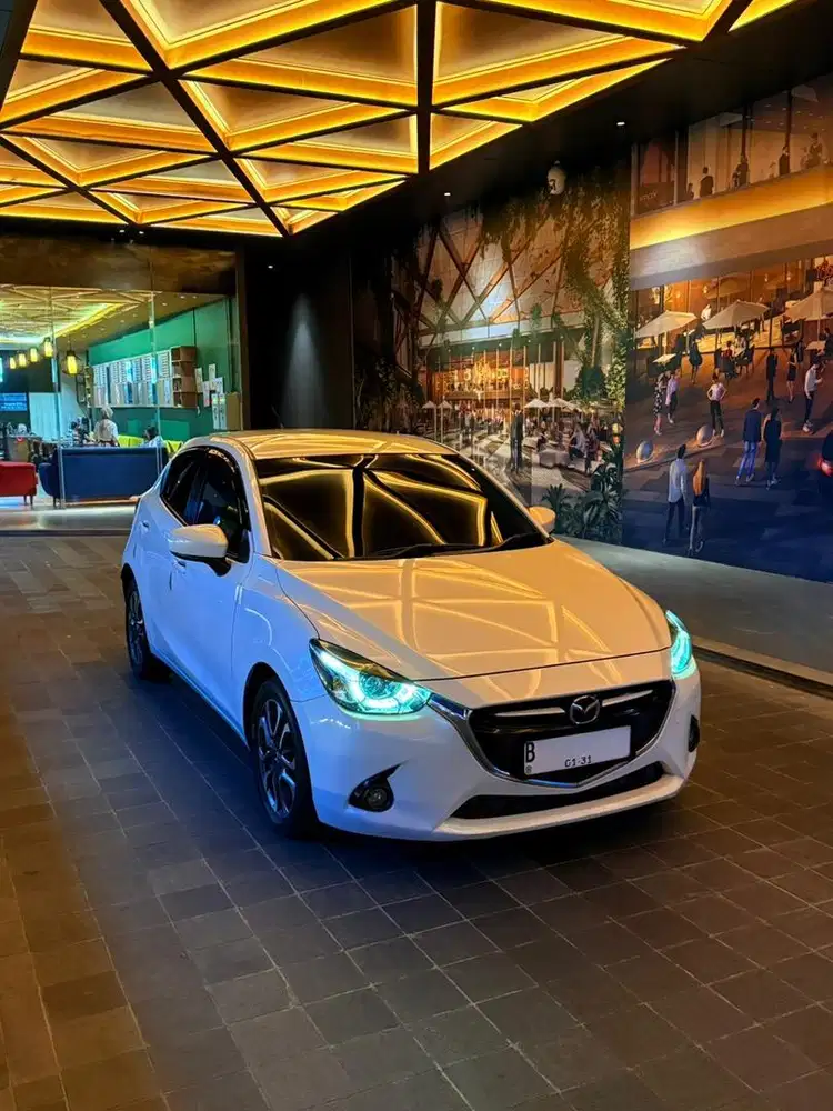 Mazda 2 R Skyactive 2016