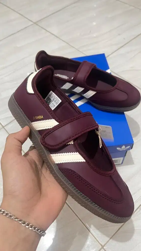 Samba jane maroon