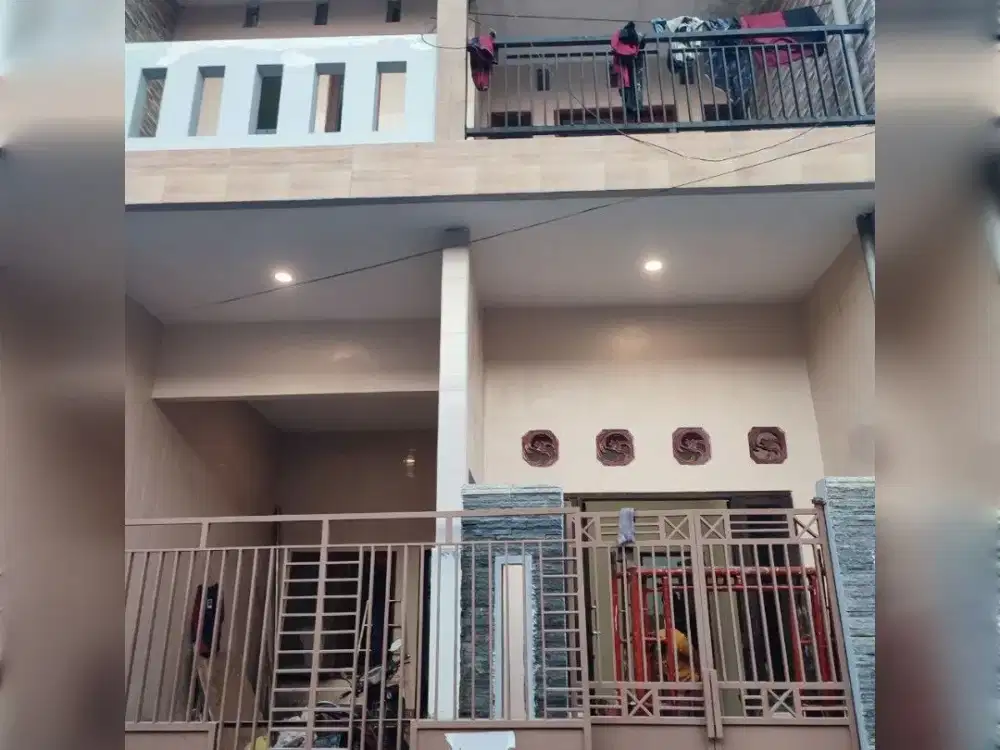 Ploso Timur Rumah 2 Lantai