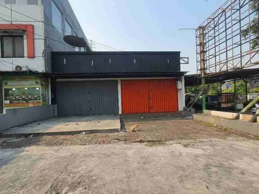 Disewakan dipinggir jalan cikunir raya 2 ruko sudah dijebol