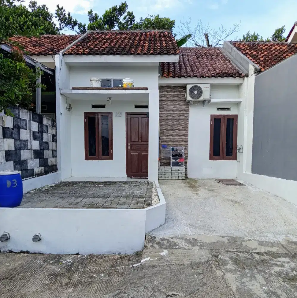 Kontrakan Rumah AC Kosongan Jalan Lebar Di Sawangan Depok
