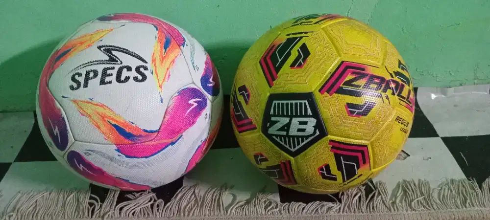Bola futsal bekas 95% joss