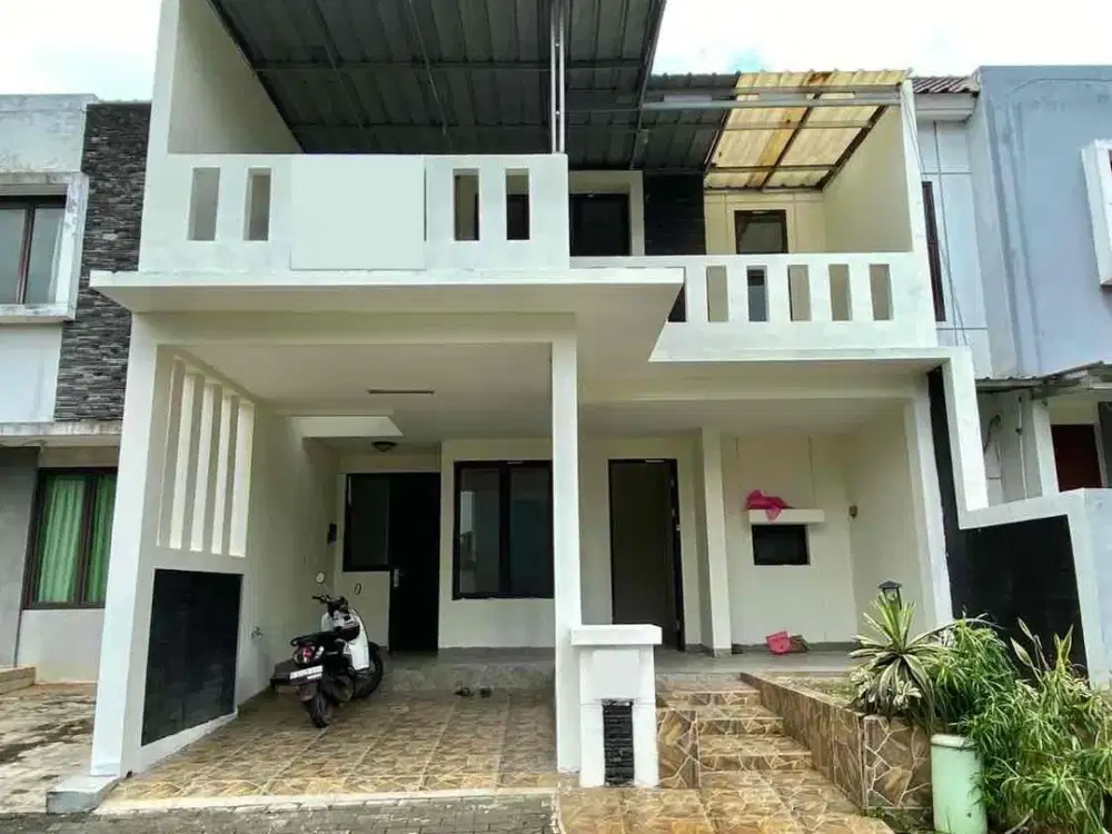 Rumah minimalis Legenda Wisata cibubur