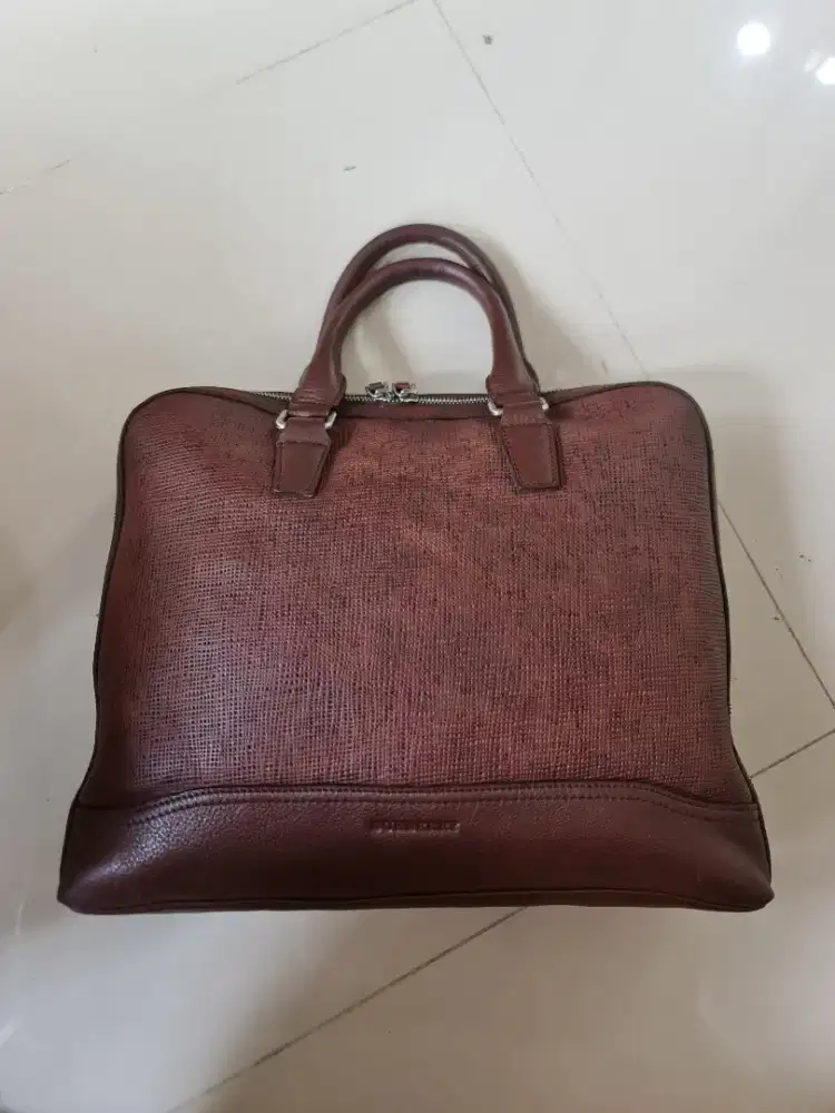 154. Tas Kerja Laptop Office Bag Pria Wanita Burberry Brown Second