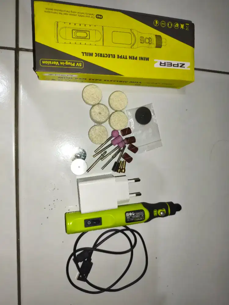 Dijual Gerinda Mini Zper Full Set. Normal.Harga 80k Net.