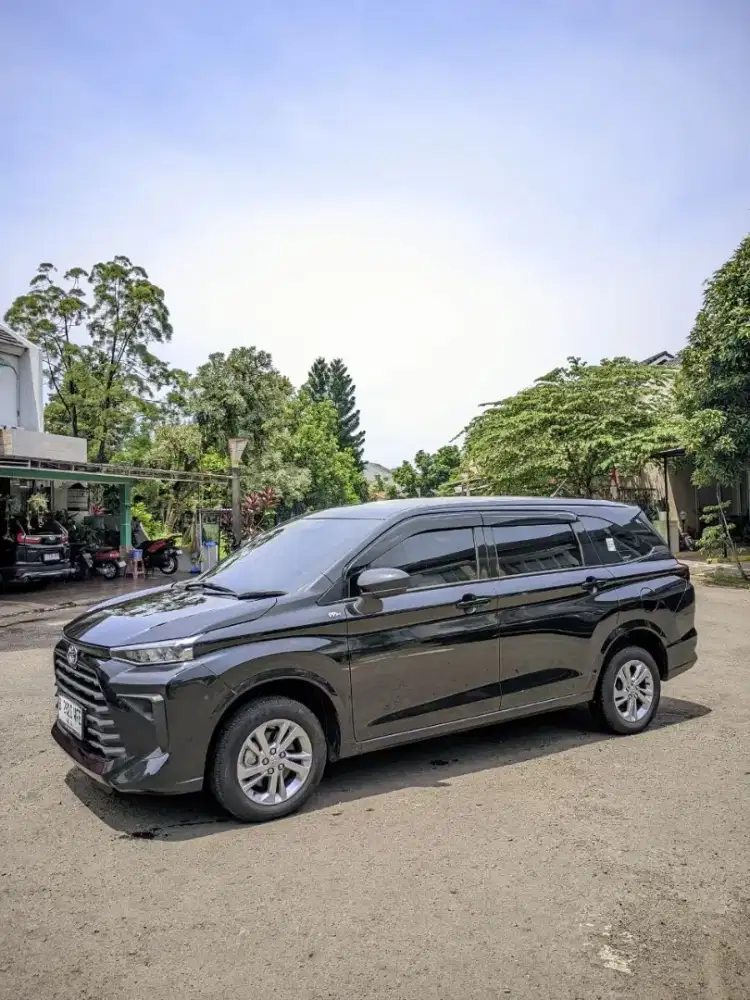 Rental mobil. Sewa mobil harian, mingguan & bulanan lepas kunci.