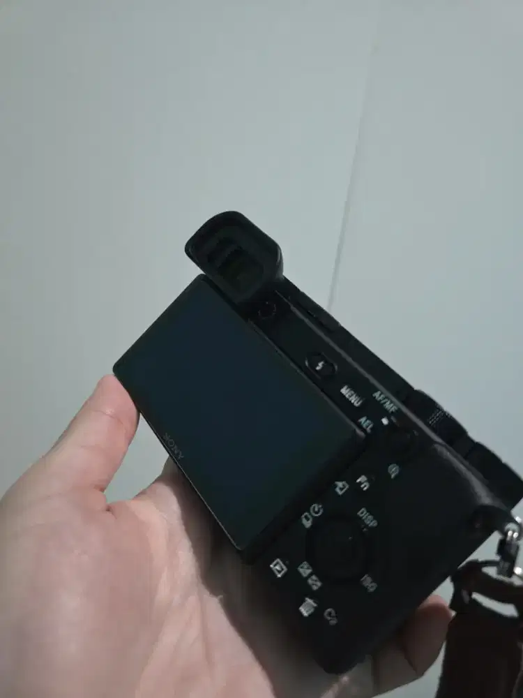 Di jual kamera sony mirolles A6400