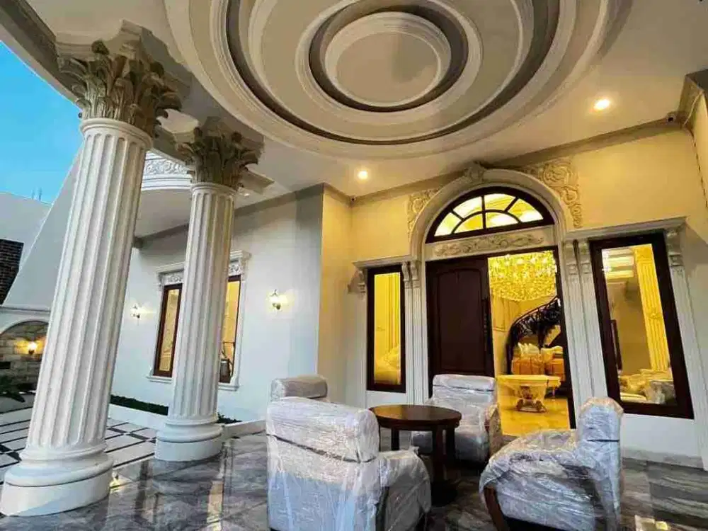 DIJUAL RUMAH MEWAH FULL FURNISHED DI GRAND DEPOK CITY