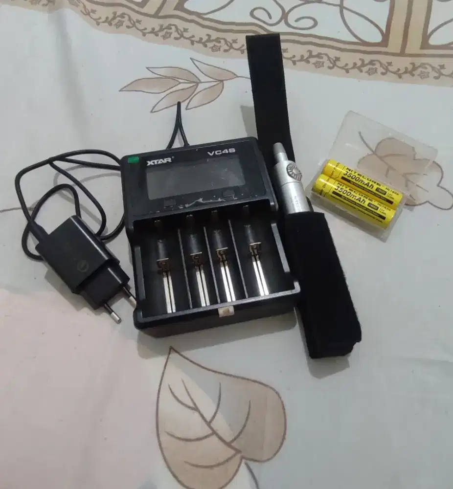 Senter Nitecore GEM8 Full Set kondisi 99,5% like new