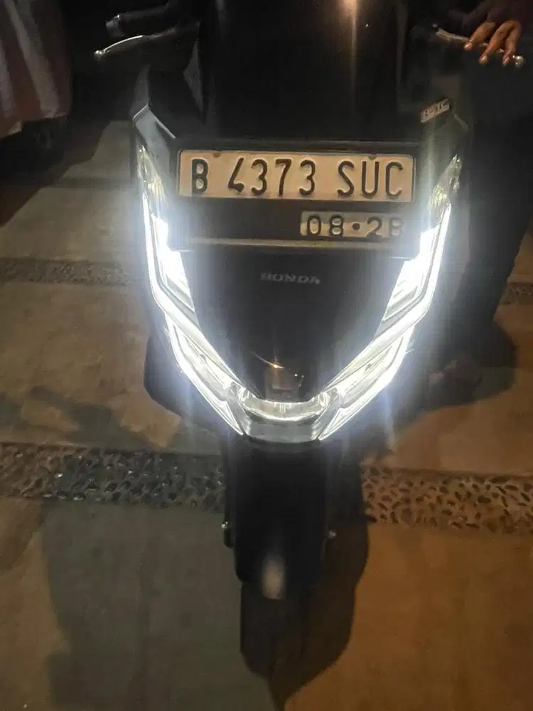 Honda Pcx abs warna grey