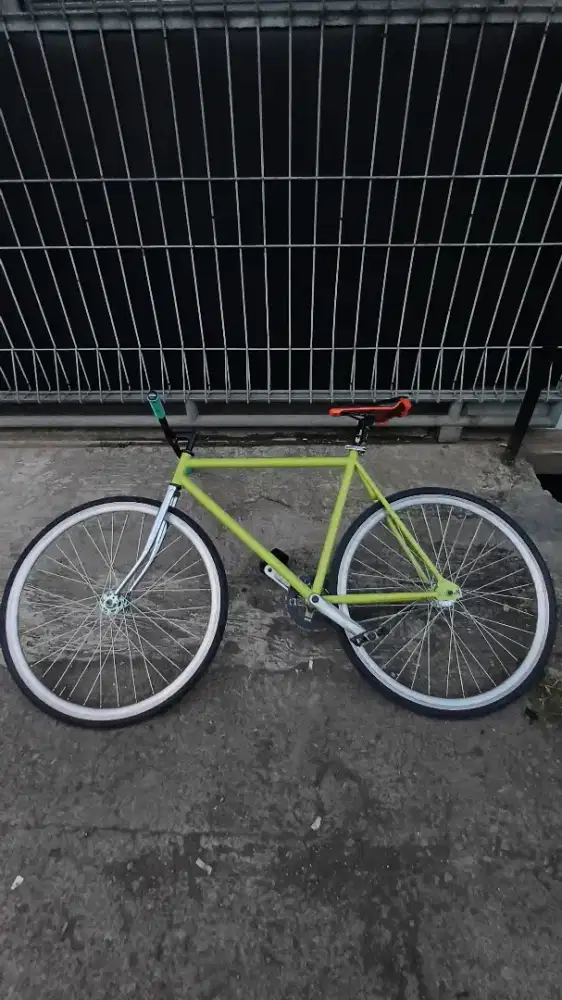 SEPEDA FIXIE LOKAL (DOLTRAP)