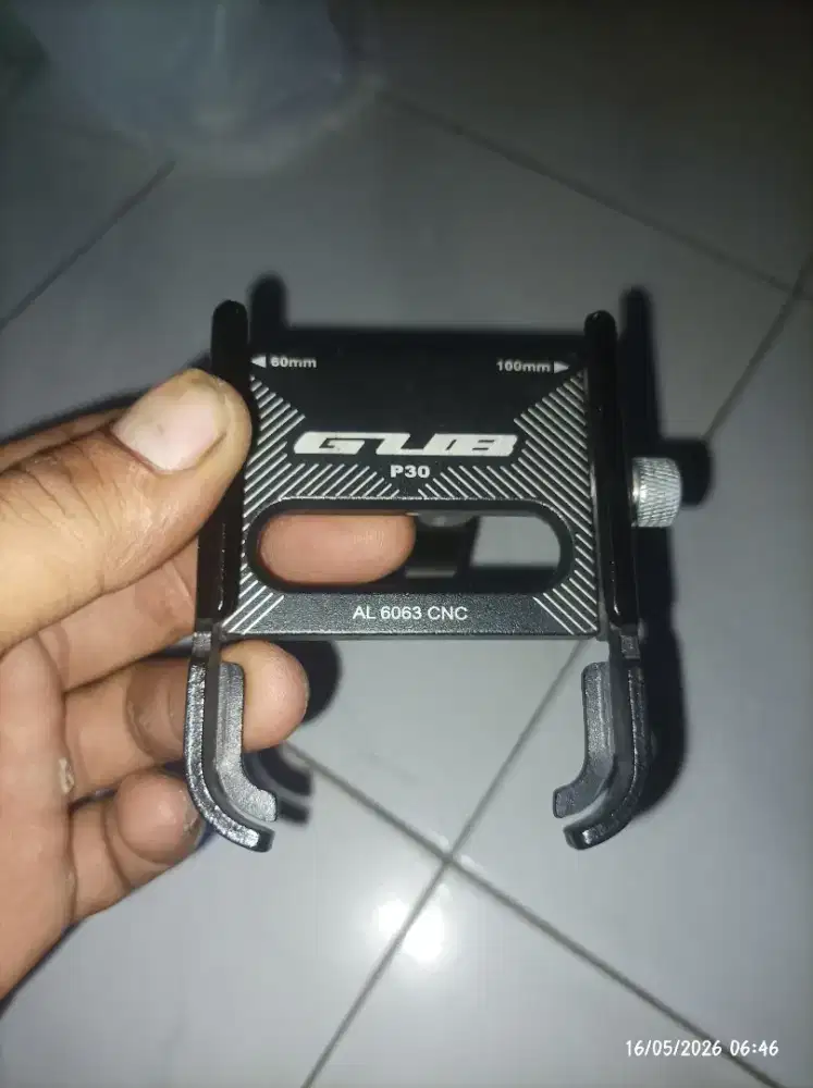 Holder p30. Gresss (Gas satset)