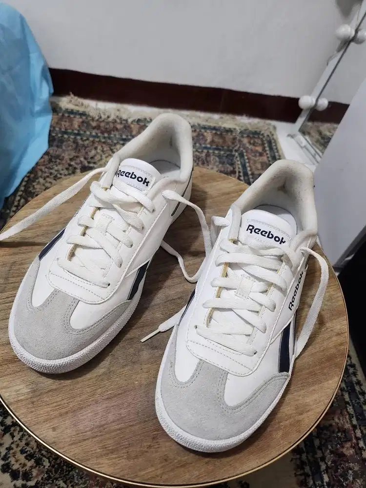 Sepatu Reebok like new