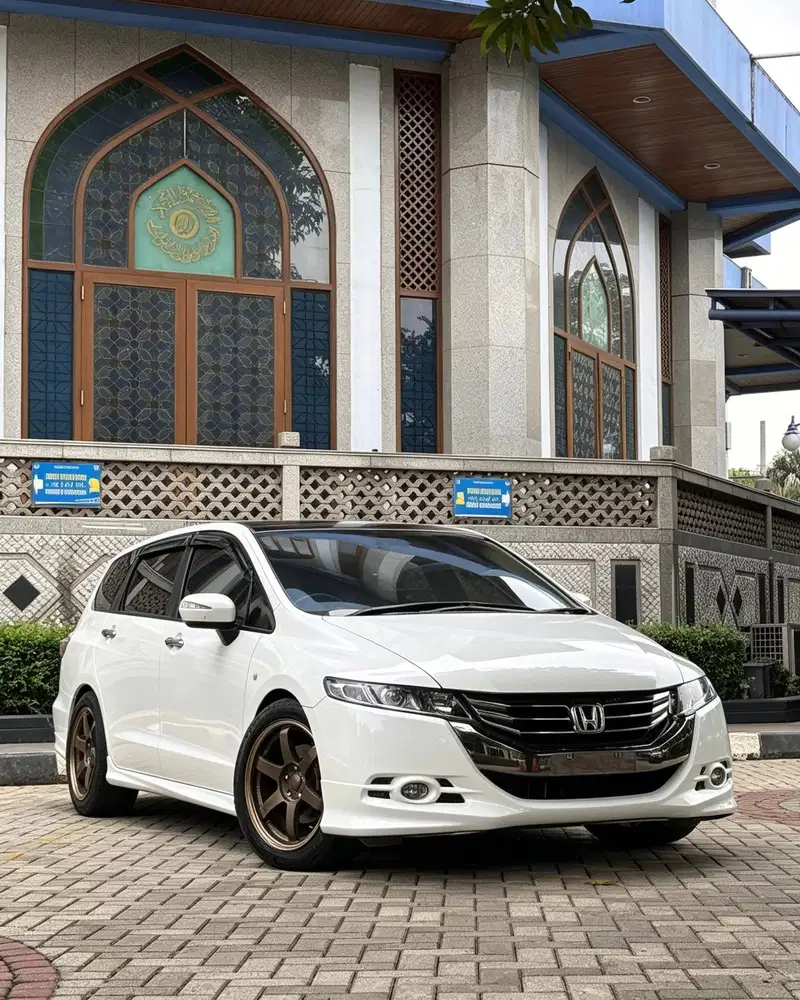 Honda Odyssey Absolute RB3 Putih 2013 Tdp Murmer Ori Menarik Bu Antik