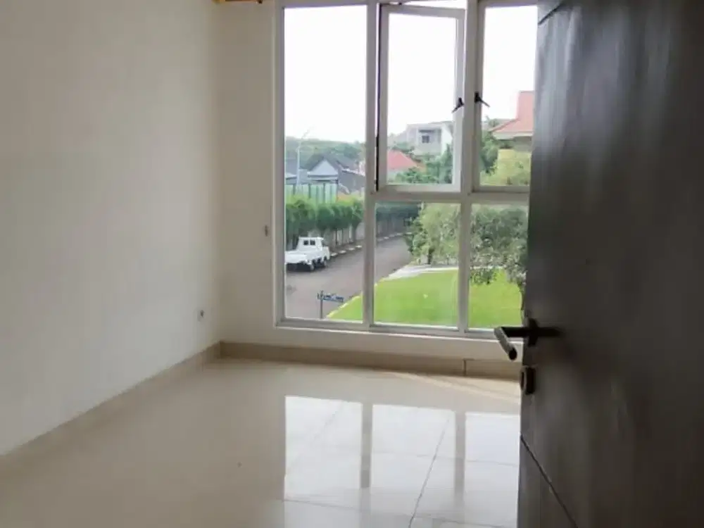 DIJUAL RUMAH DI CLUSTER DEPAN JAKARTA GARDEN CITY CAKUNG
