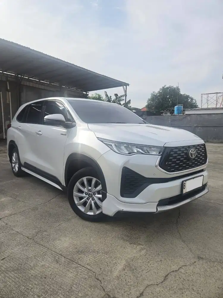 Innova Zenix V Hybrid Modelista 2023 Putih Good CondiitoN TDP Murahhh